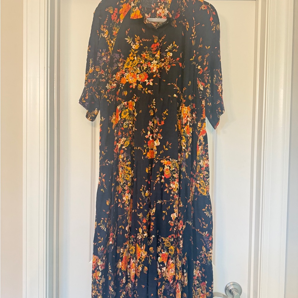 NATURAL LIFE Dark Blue Dress with Floral Design